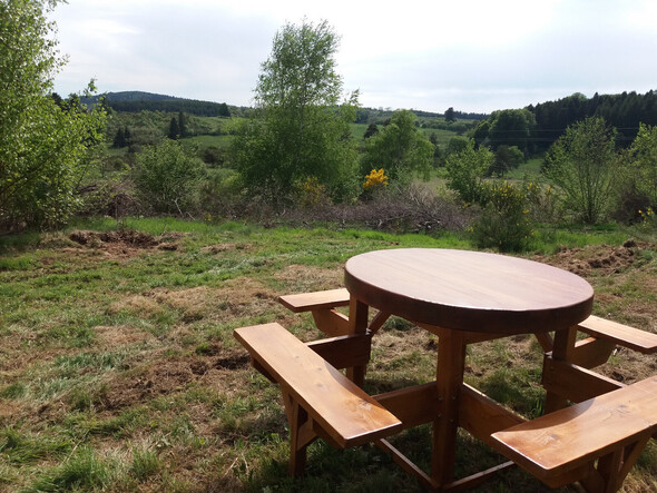 Picknickplek met fantastisch uitzicht op ons nieuwe stukje terrein!